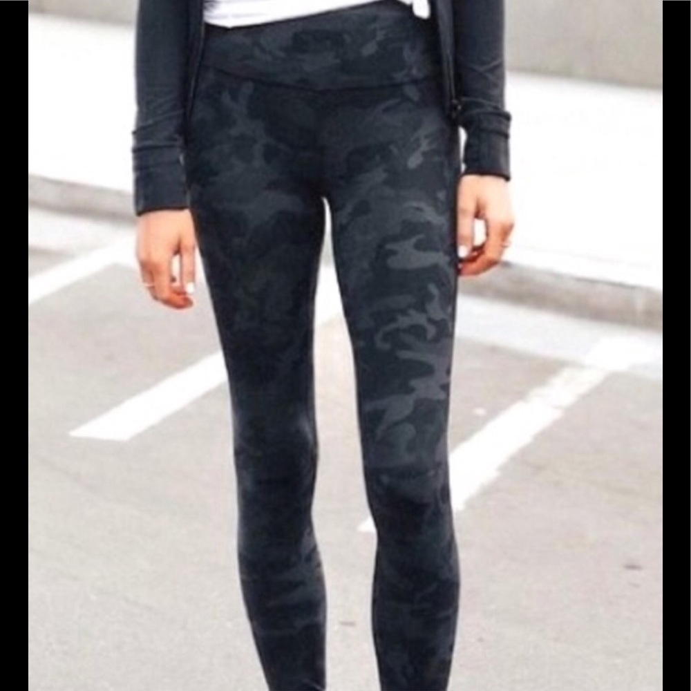 Rachel Zoe Leggings High Waist Ponte Knit Black Camouflage Women’s Size Medium
